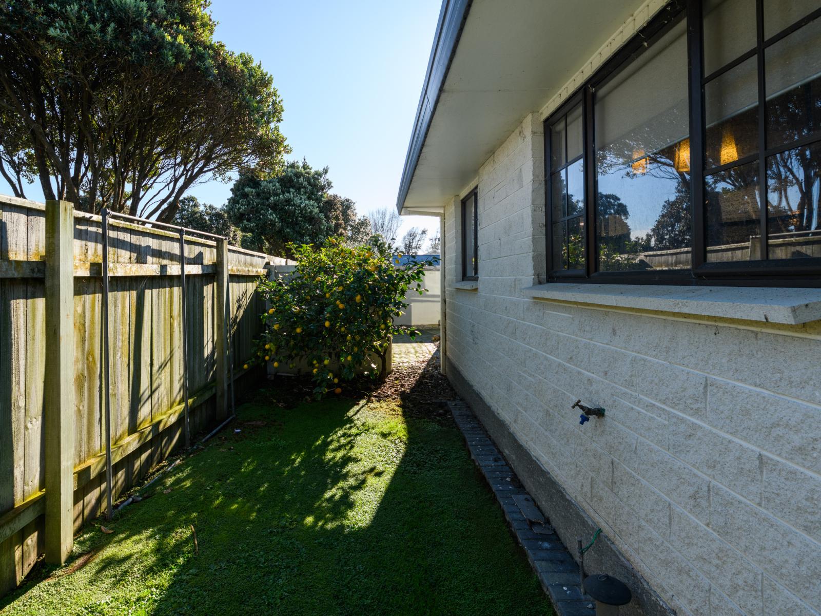 103A Linton Street, West End