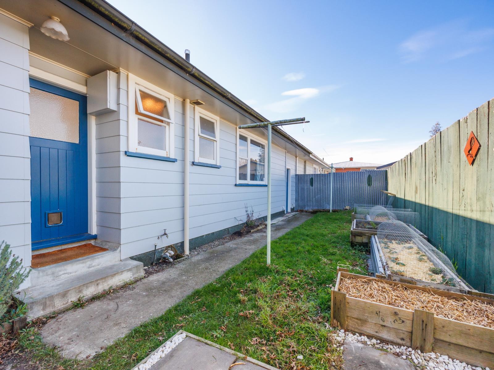 2 Lockhart Avenue, Milson