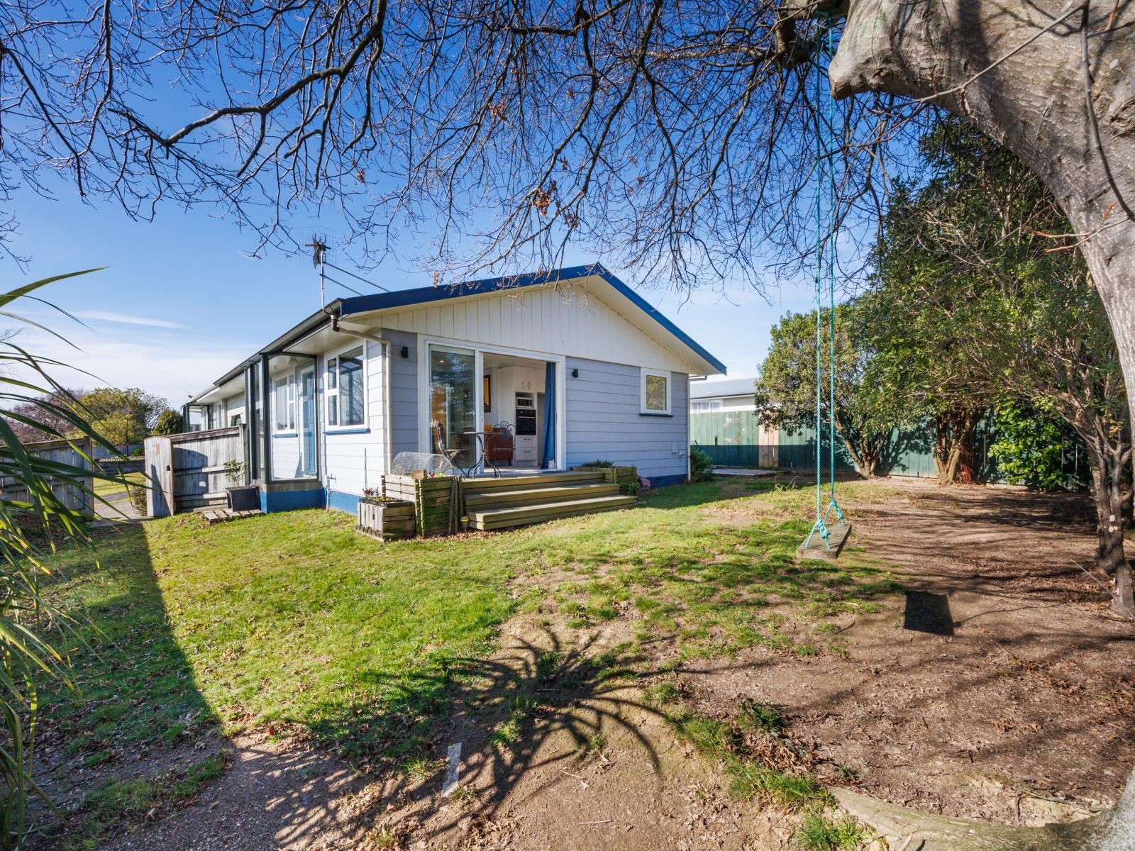 2 Lockhart Avenue, Milson