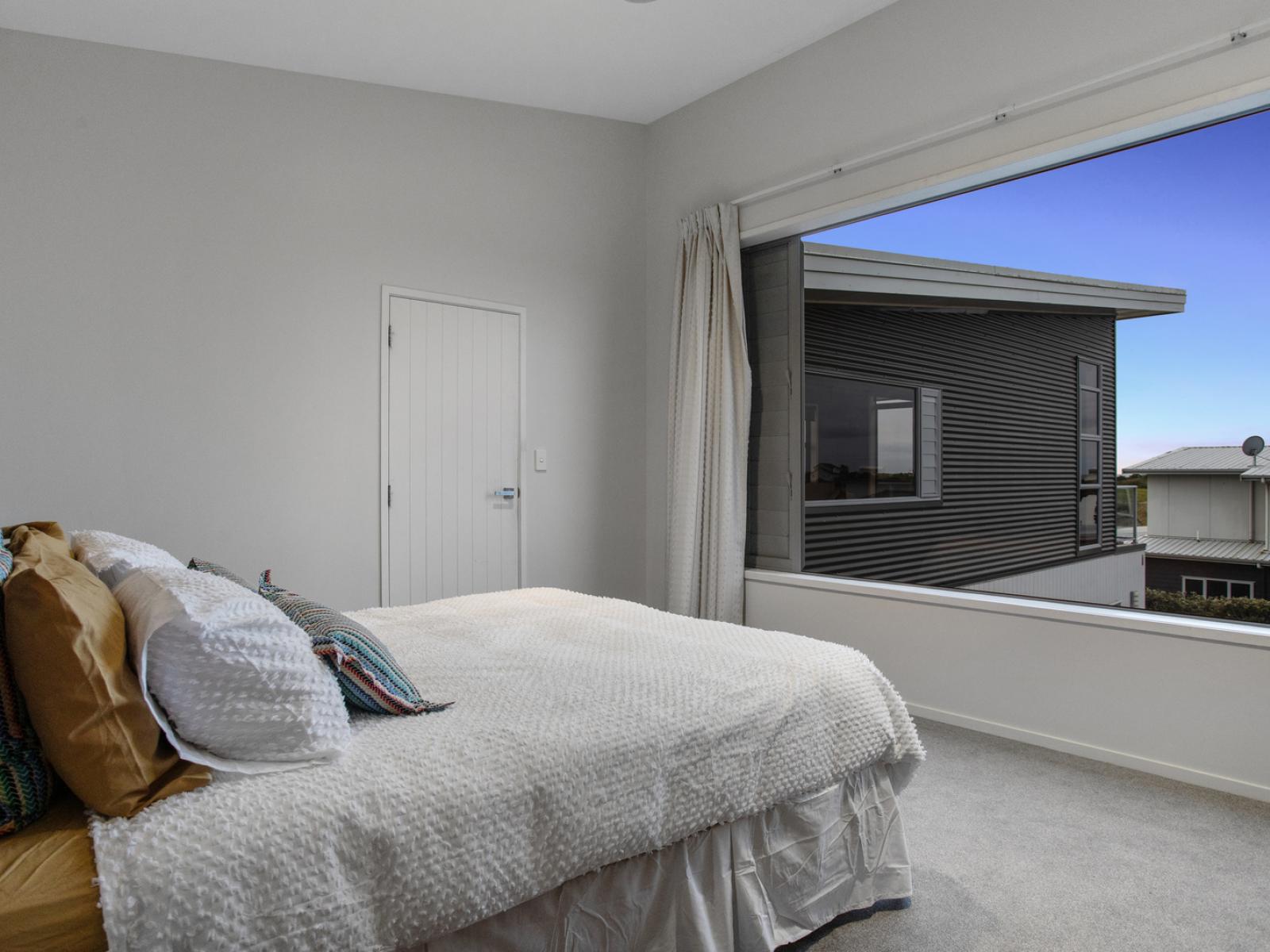 3 Omega Place, Coastlands
