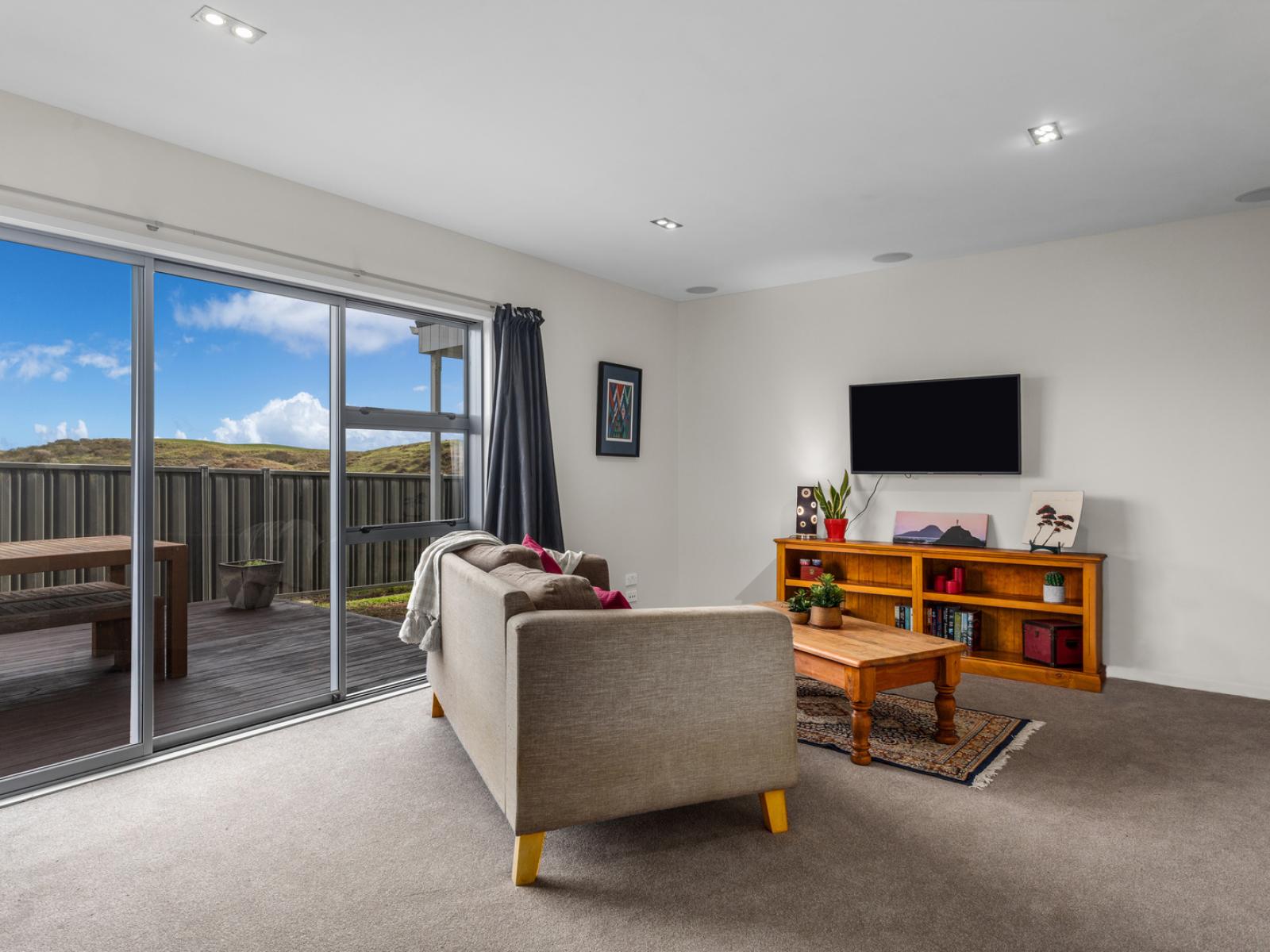 3 Omega Place, Coastlands