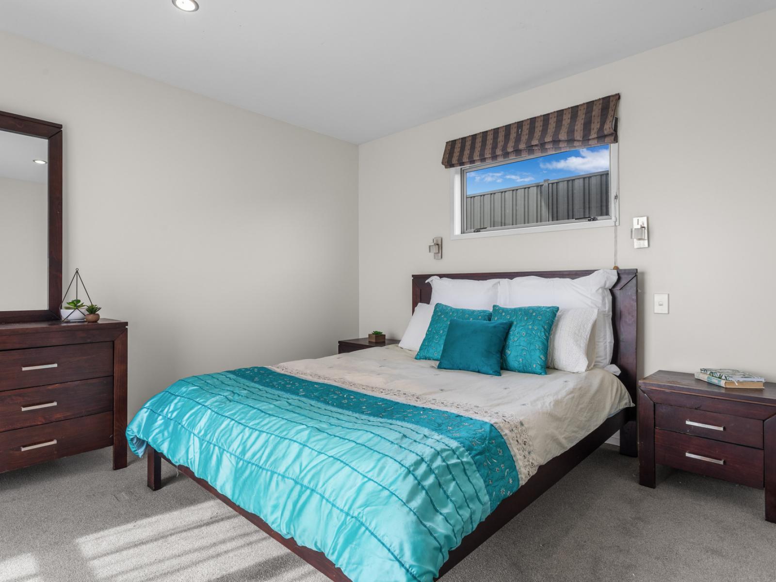 3 Omega Place, Coastlands