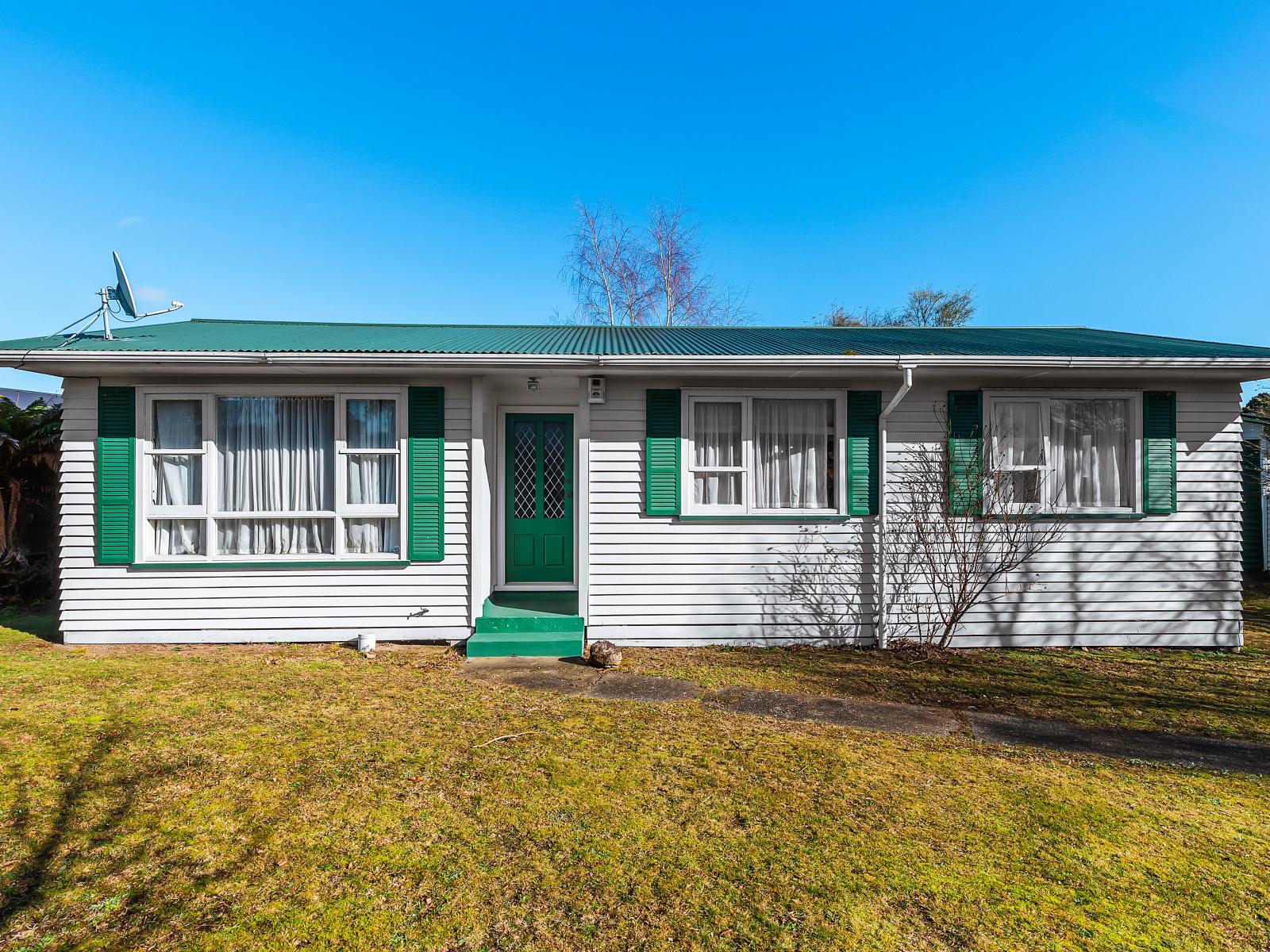 101 Te Rangitautahanga Road, Turangi