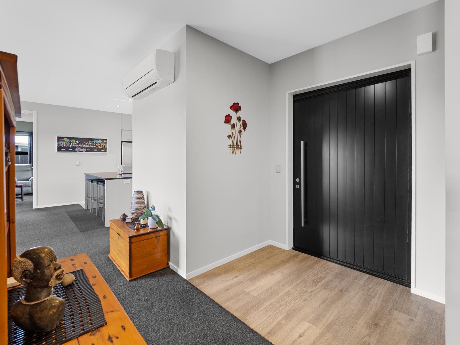 6 Trent Place, Lake Hood