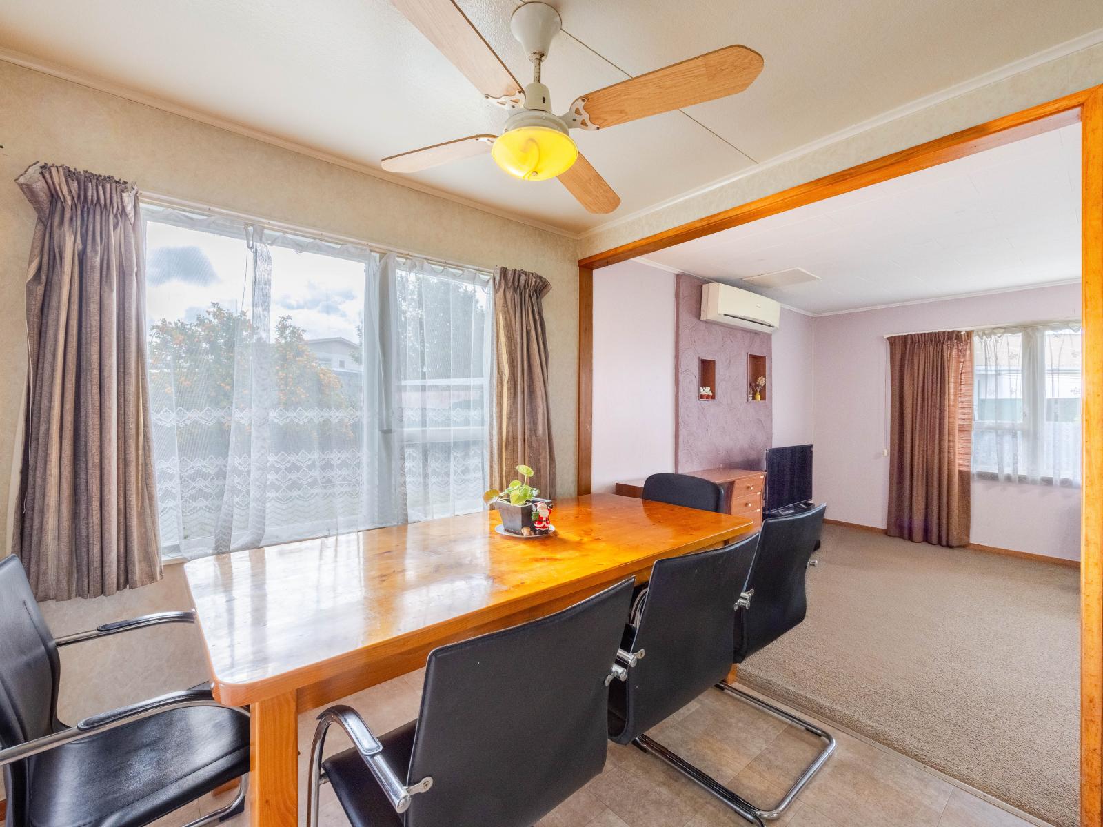 24 Essex Street, Tamatea