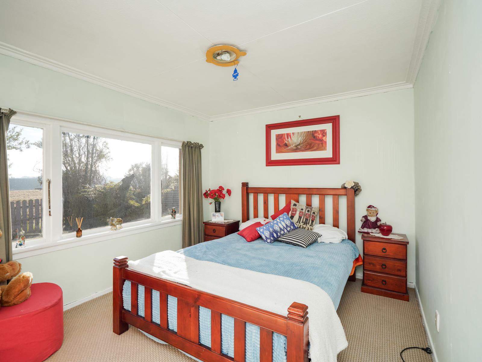 652 Tweed Street, Newfield