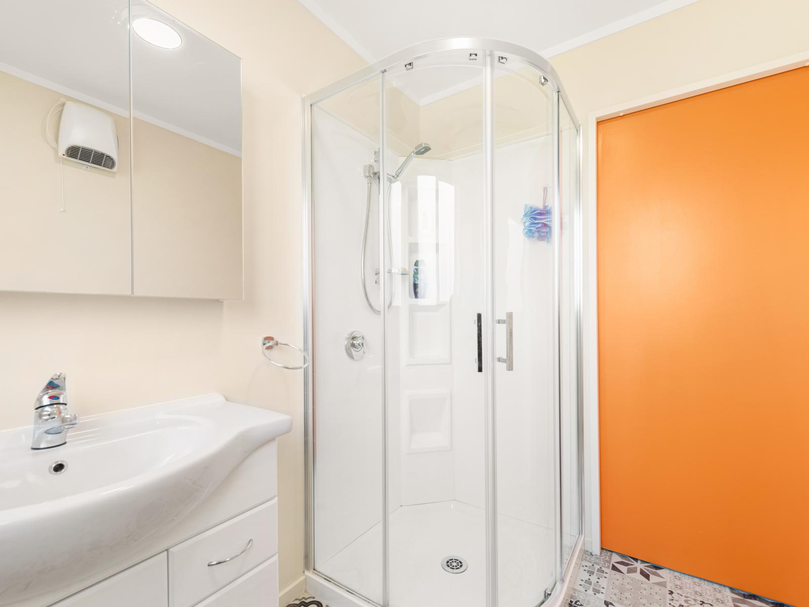42 Newburn Street, Waikaia