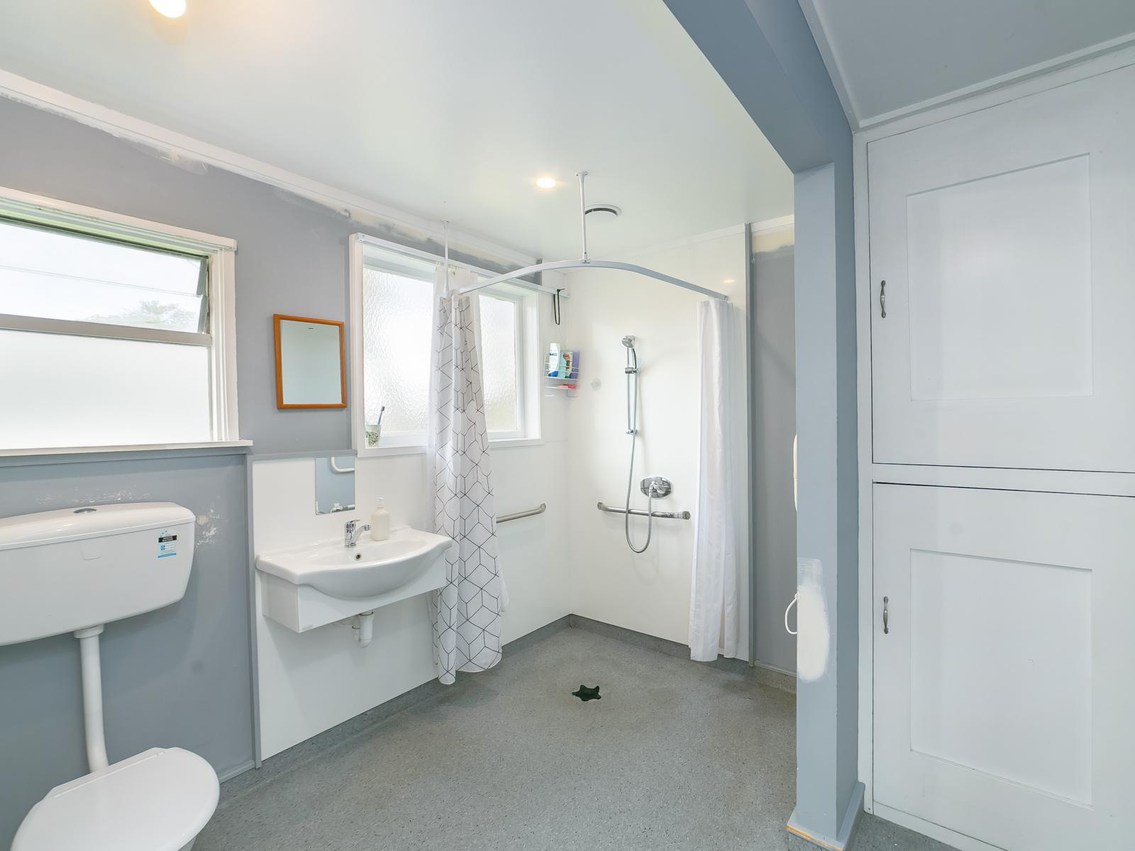 15 Waite Street, Featherston