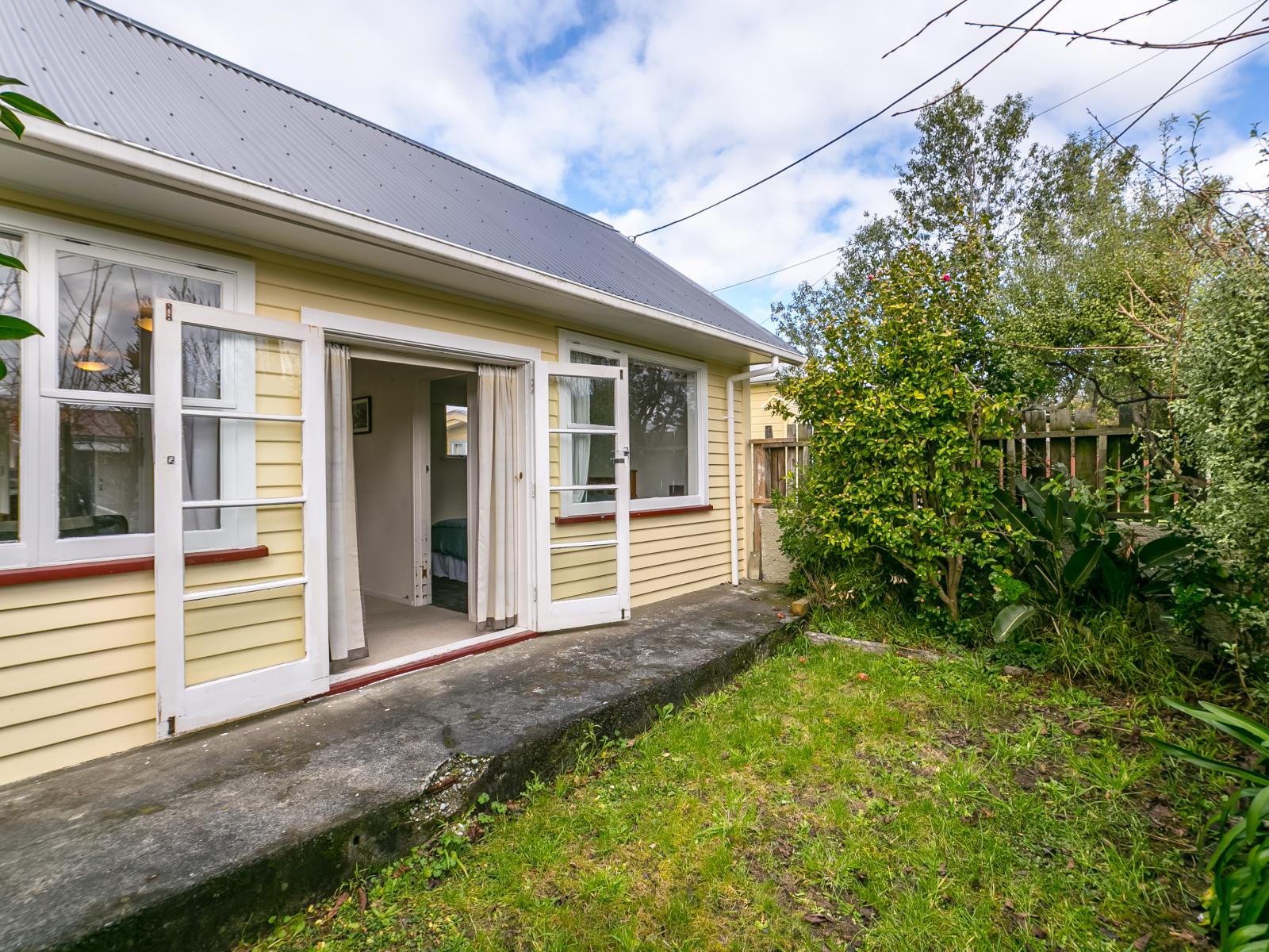 15 Waite Street, Featherston