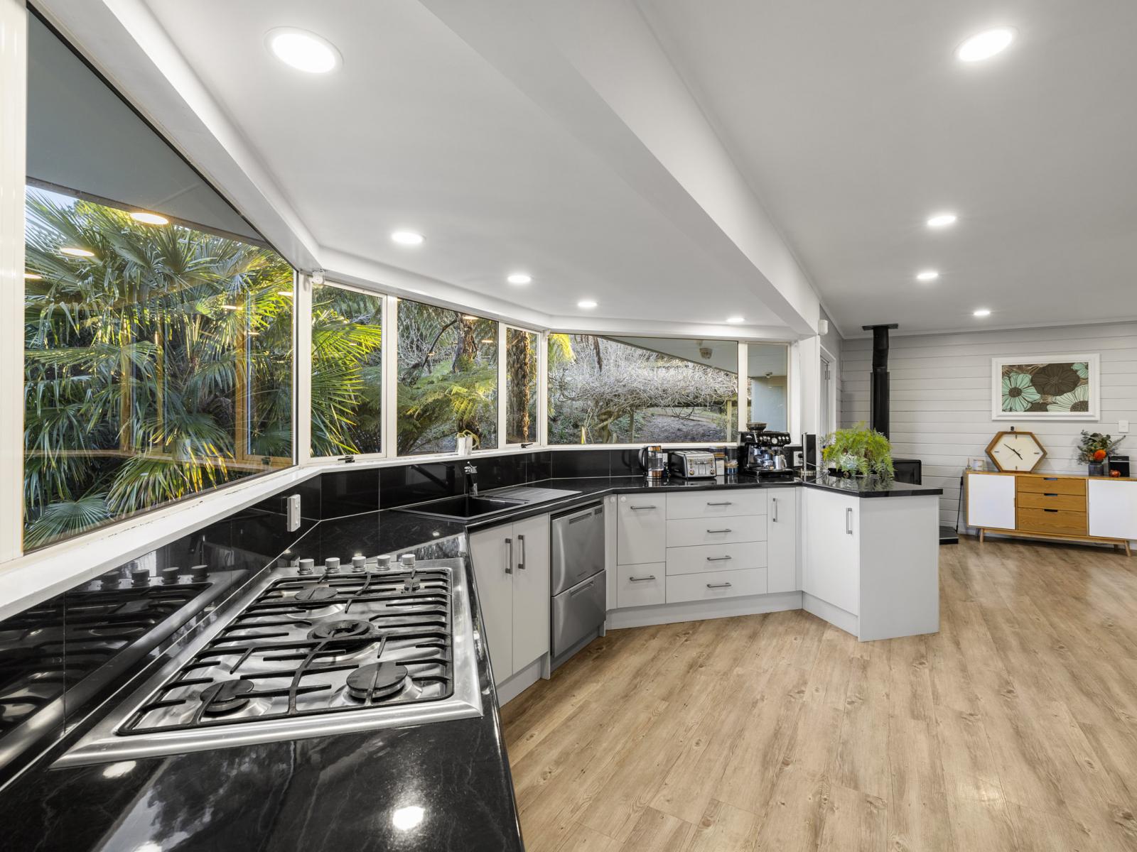 56C Bush View Drive, Waitetuna