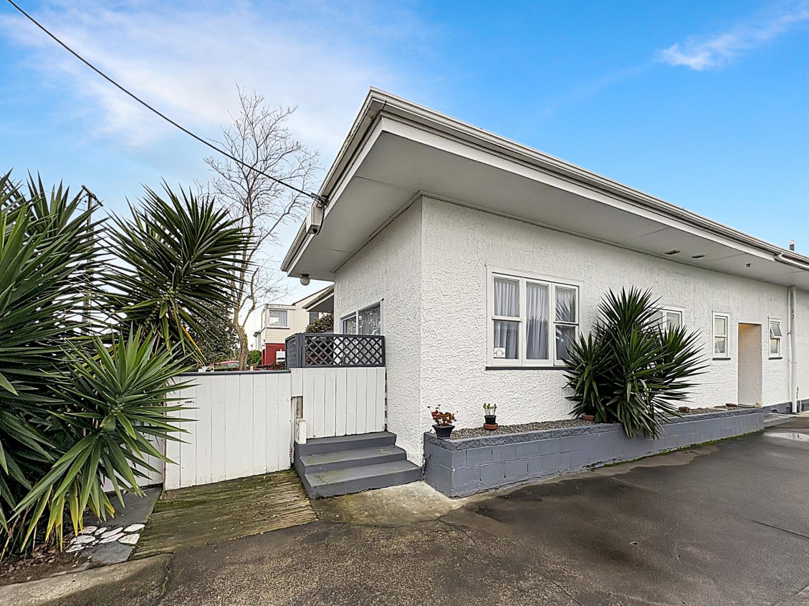 Unit 1, 18 Campbell Street, Whanganui