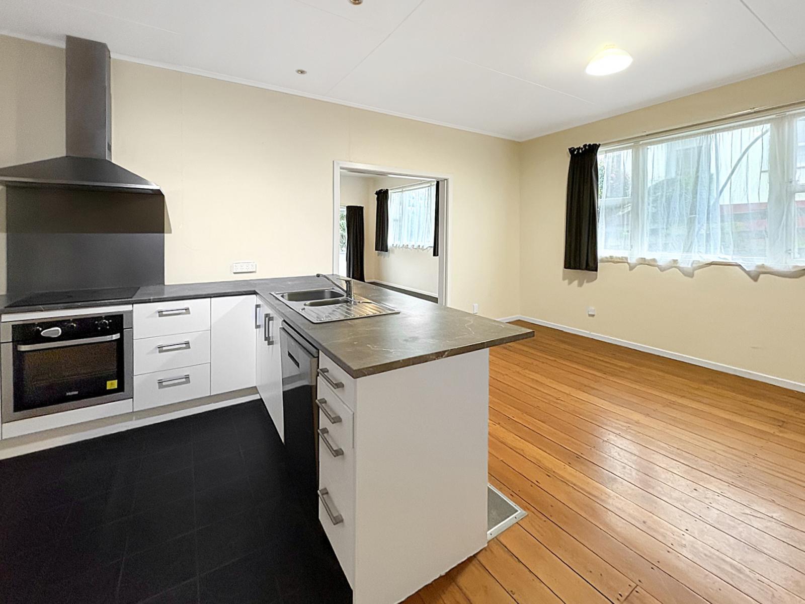 Unit 1, 18 Campbell Street, Whanganui