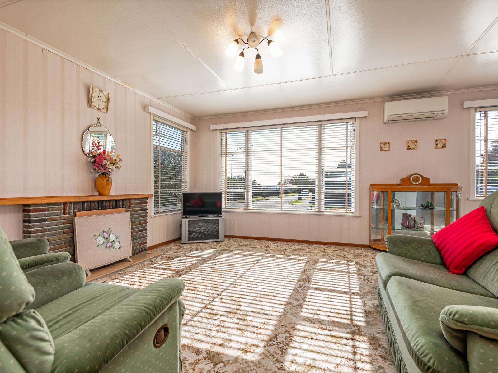 159 Highbury Avenue, Highbury