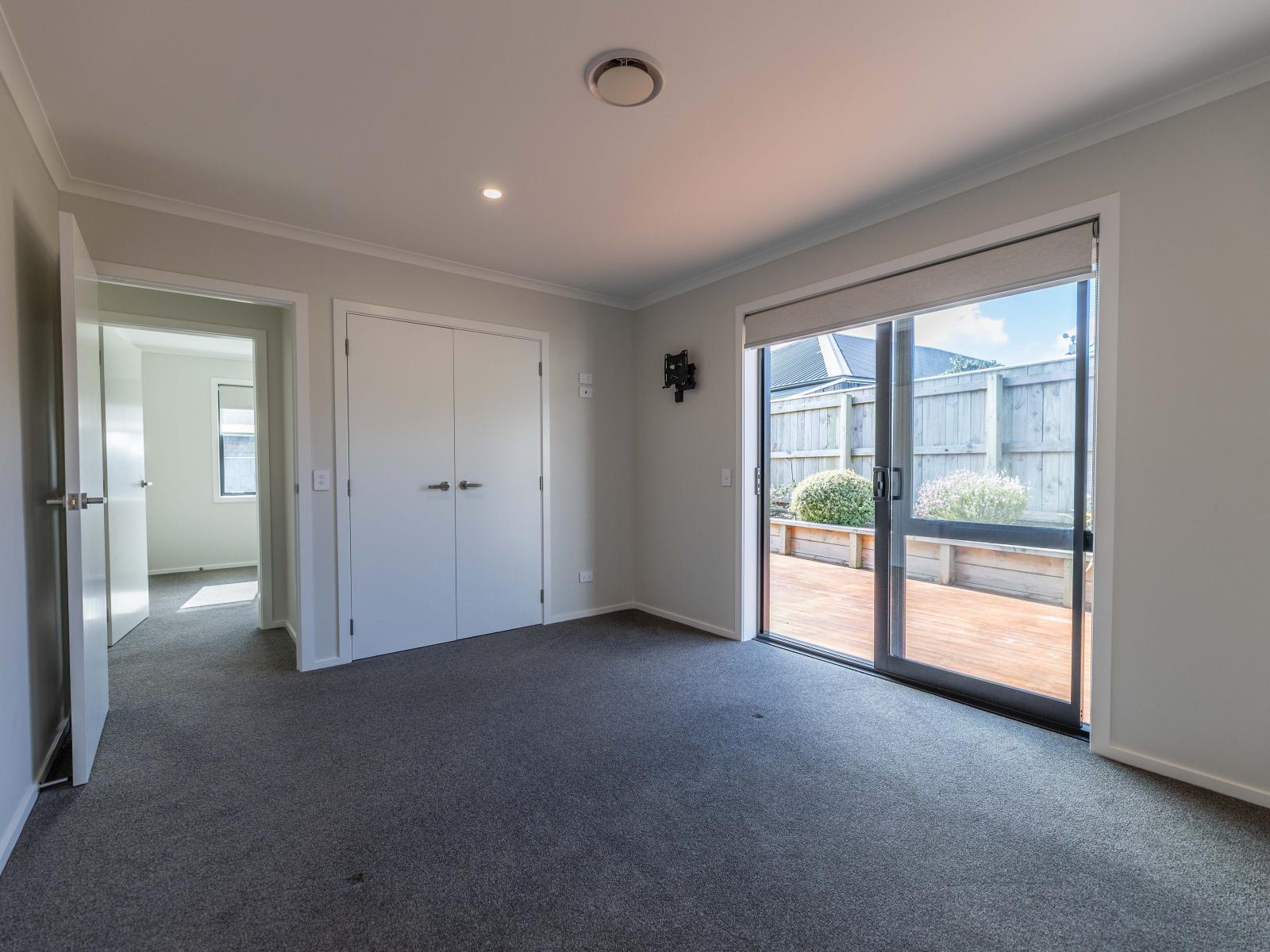 6 Corsica Court, Fitzherbert
