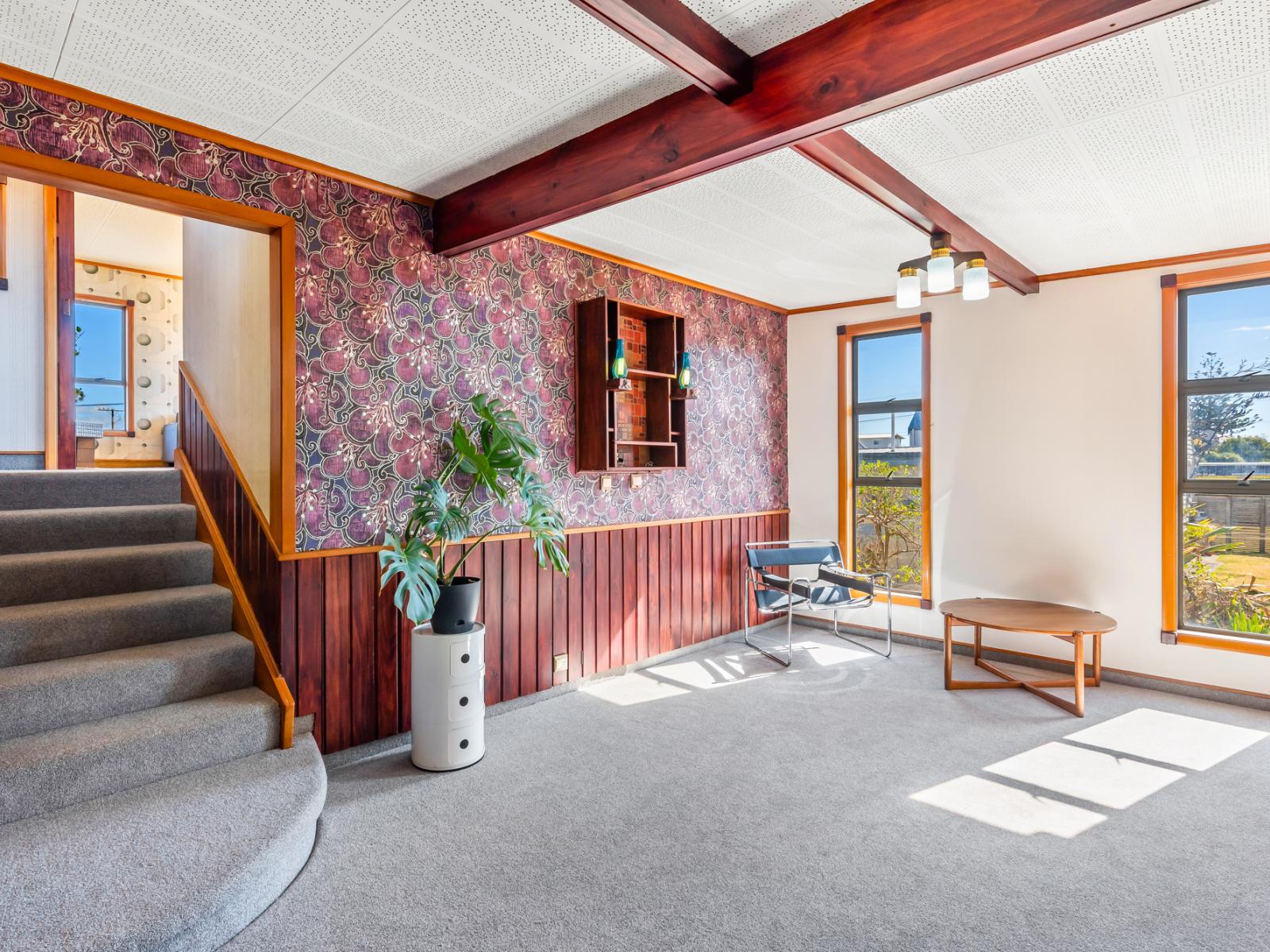 6 Toi Street, Otaki Beach