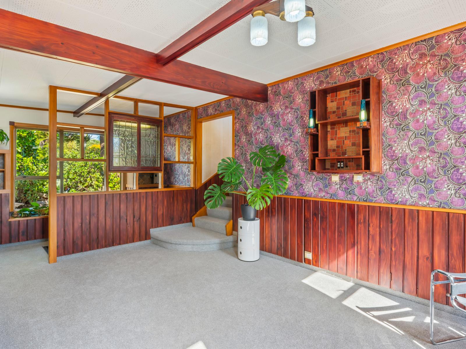 6 Toi Street, Otaki Beach