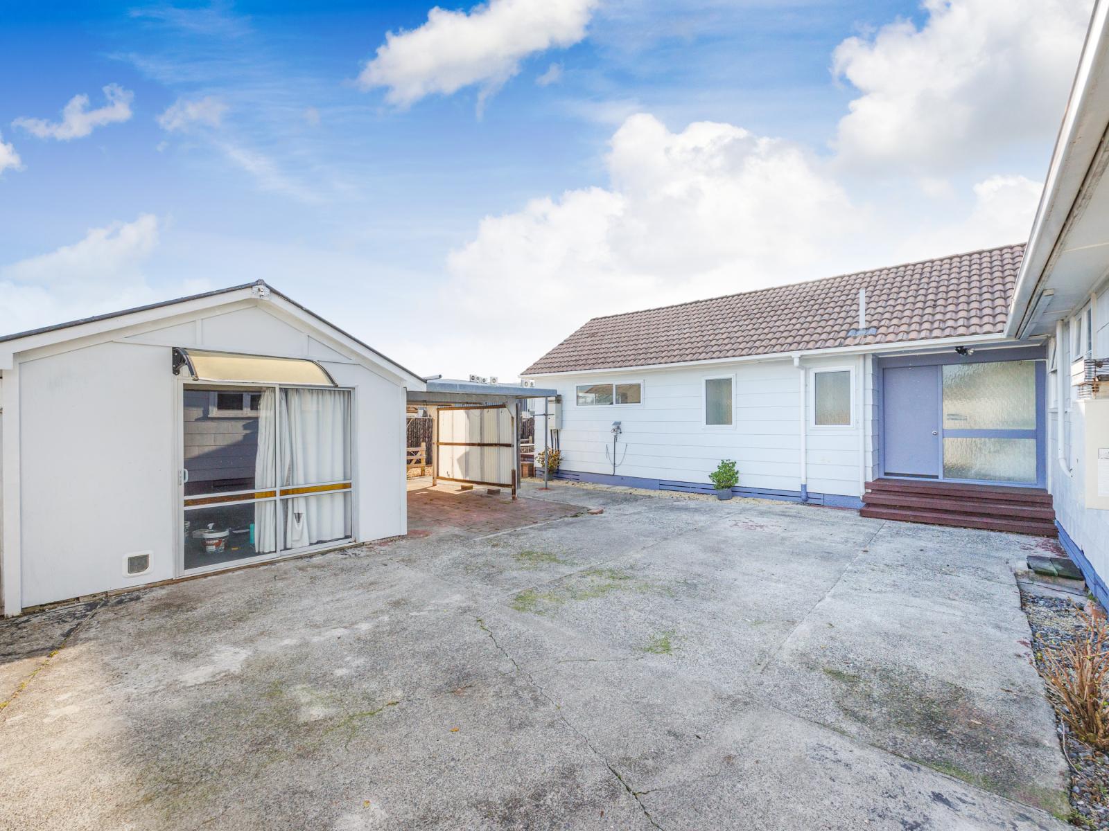 6 Thames Street, Roslyn