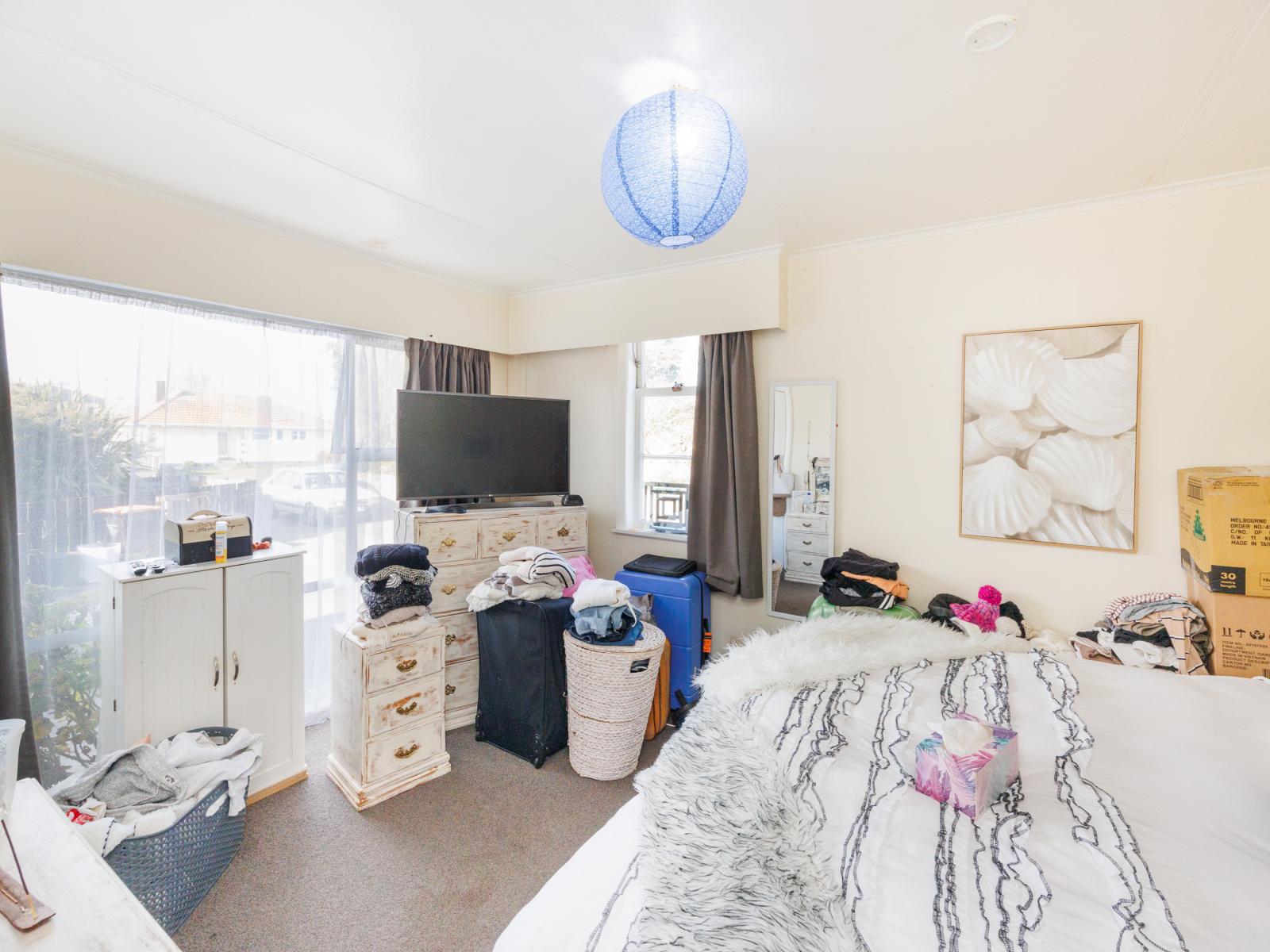 6 Thames Street, Roslyn