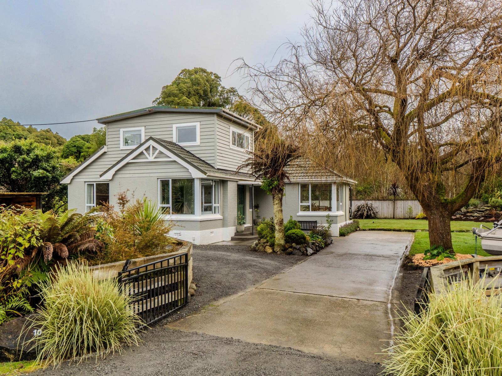 10 Mahuri Road, Otatara