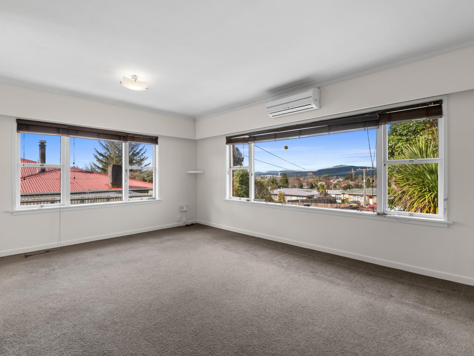 13 Gordon Road, Western Heights