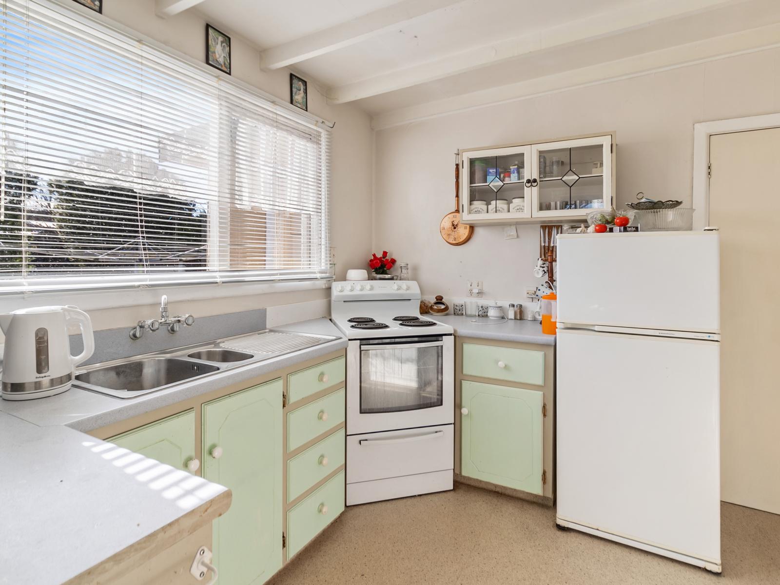 60 The Avenue, Pareora