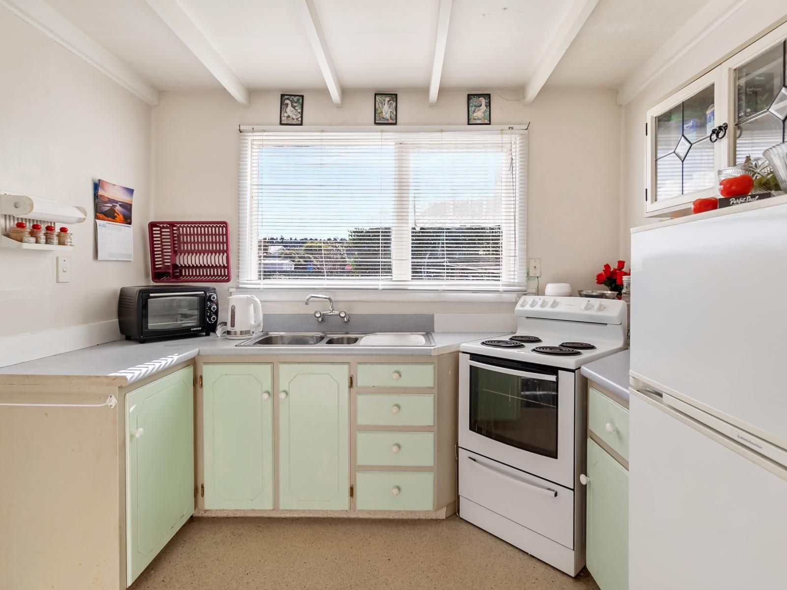 60 The Avenue, Pareora