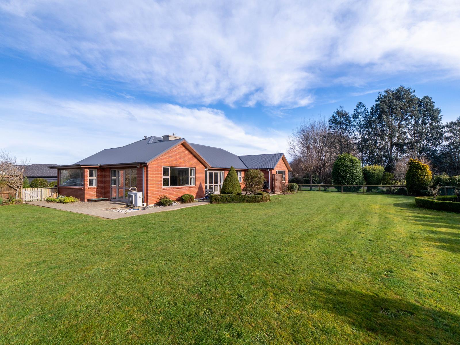 252 Bainfield Road, Waihopai