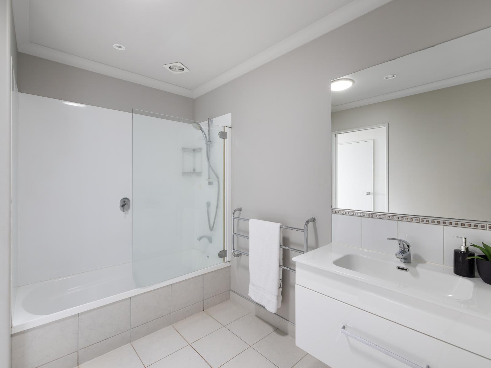 81 Town Point Road, Maketu