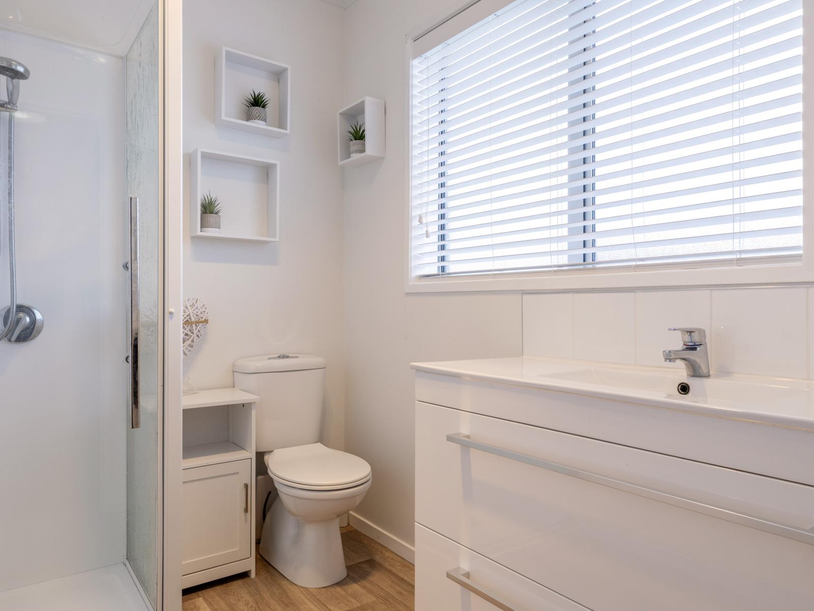 Unit 2, 86 Hinemoa Avenue, Taupo