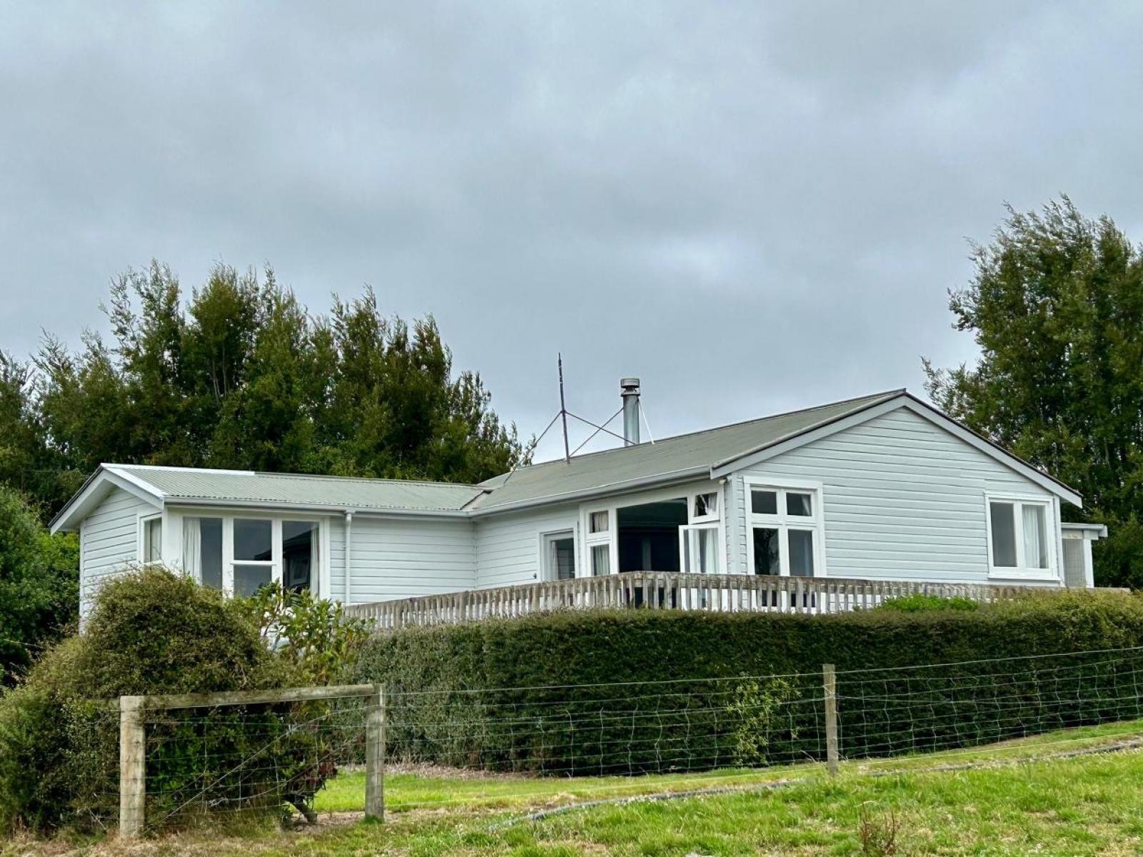 1156-1215 Hillend Road, Hillend