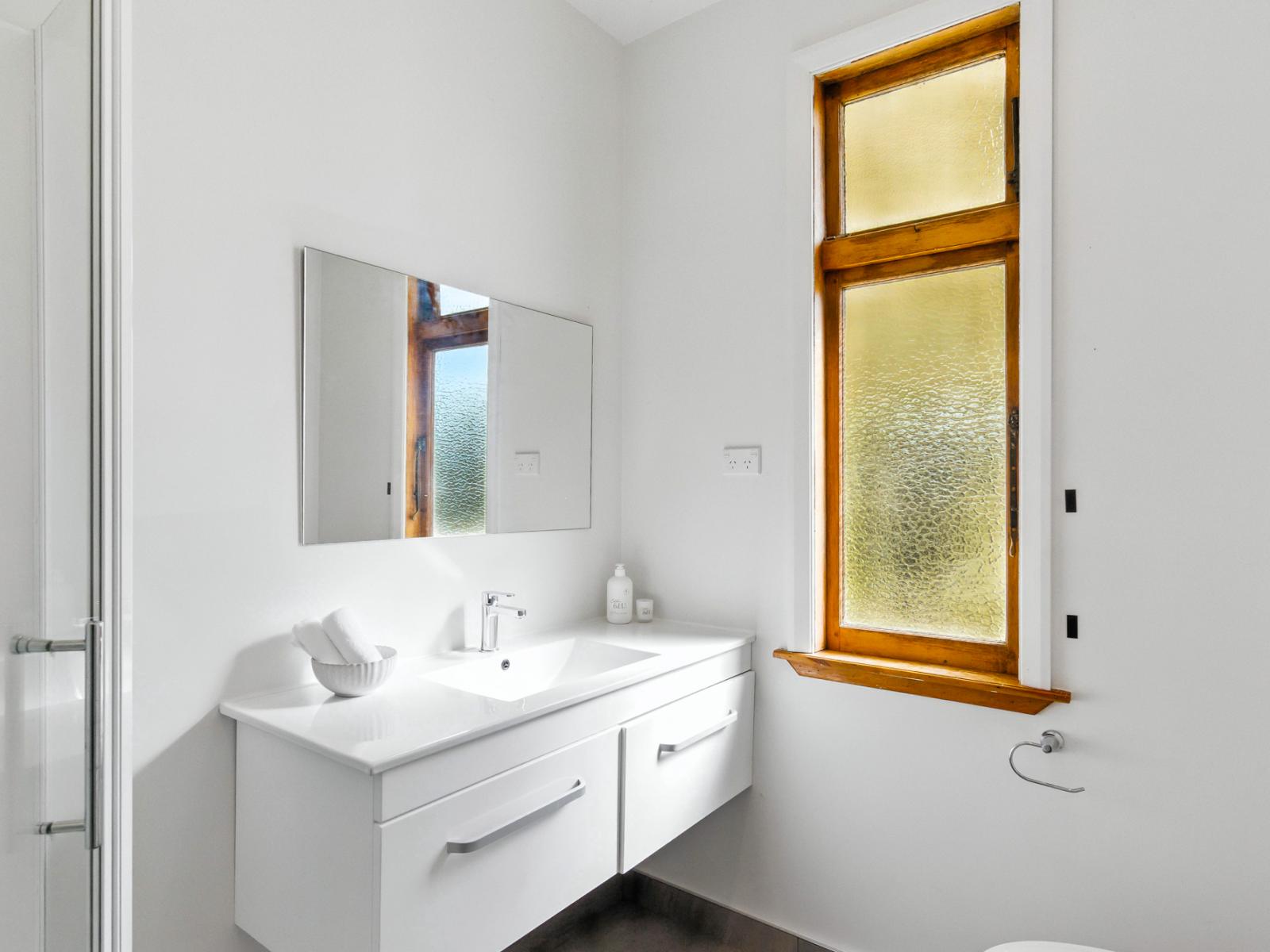 27A The Avenue, Levin