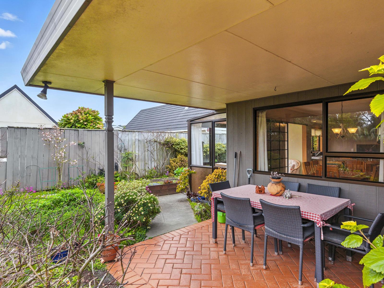 48 Kapiti Road, Paraparaumu