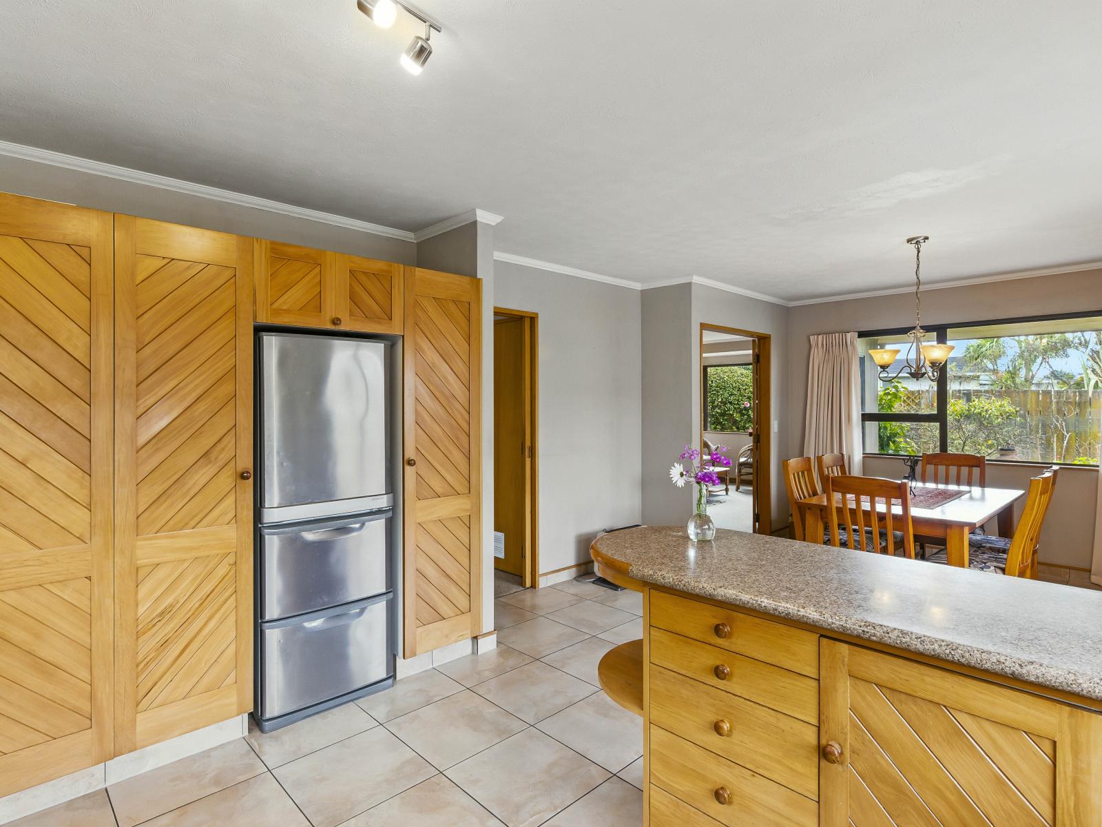 48 Kapiti Road, Paraparaumu