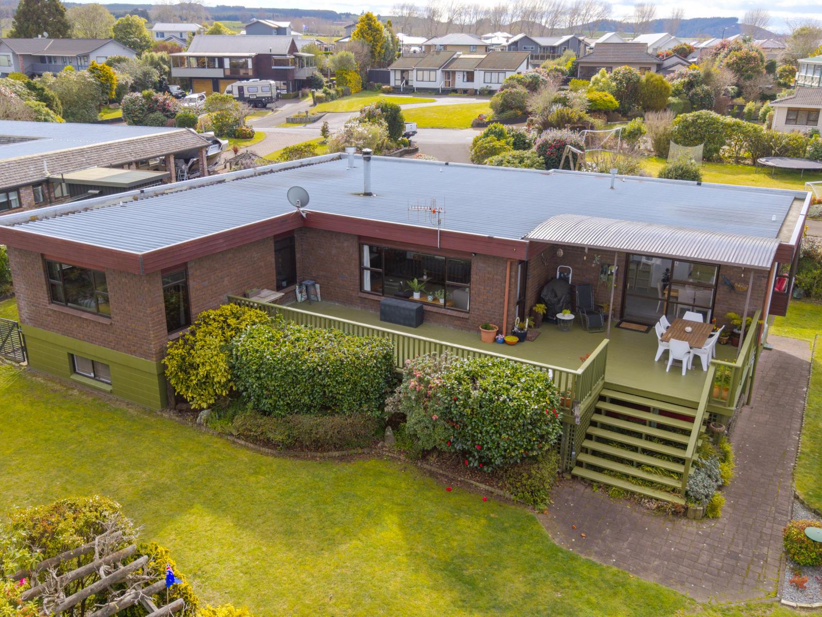3 Bracken Row, Rangatira Park