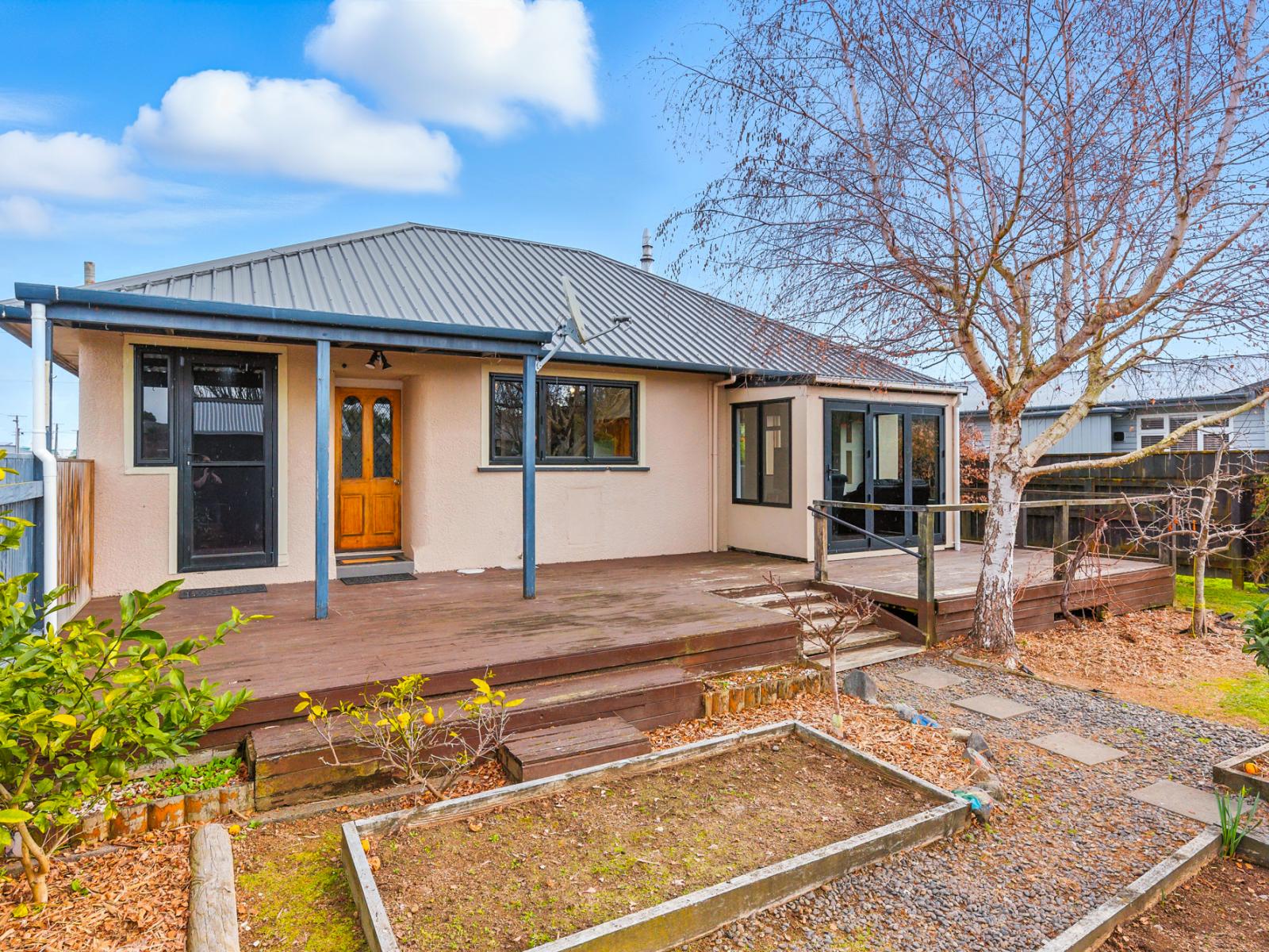 22 York Street, Levin