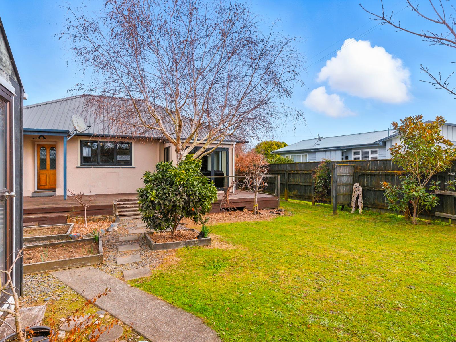 22 York Street, Levin