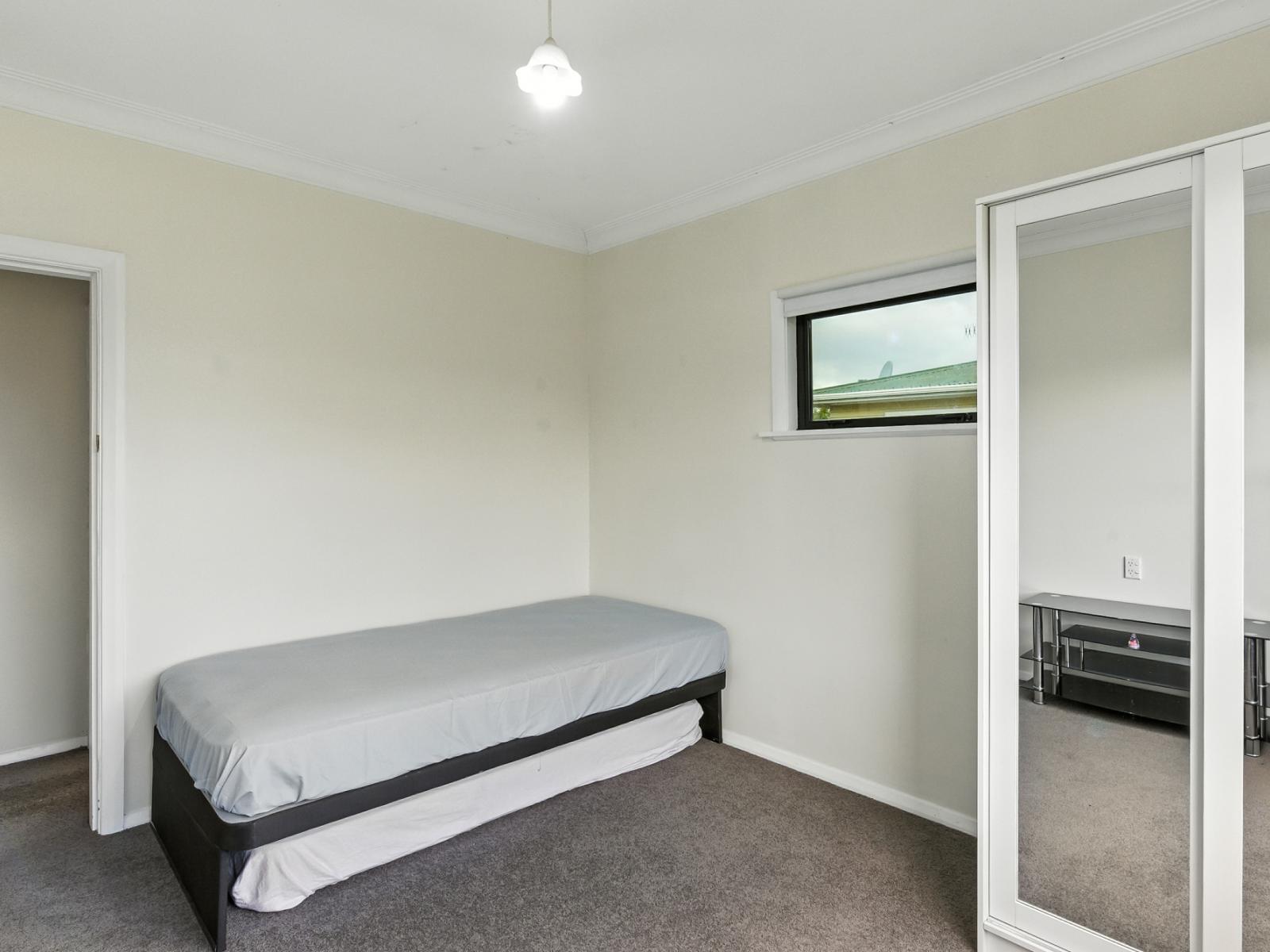 22 York Street, Levin