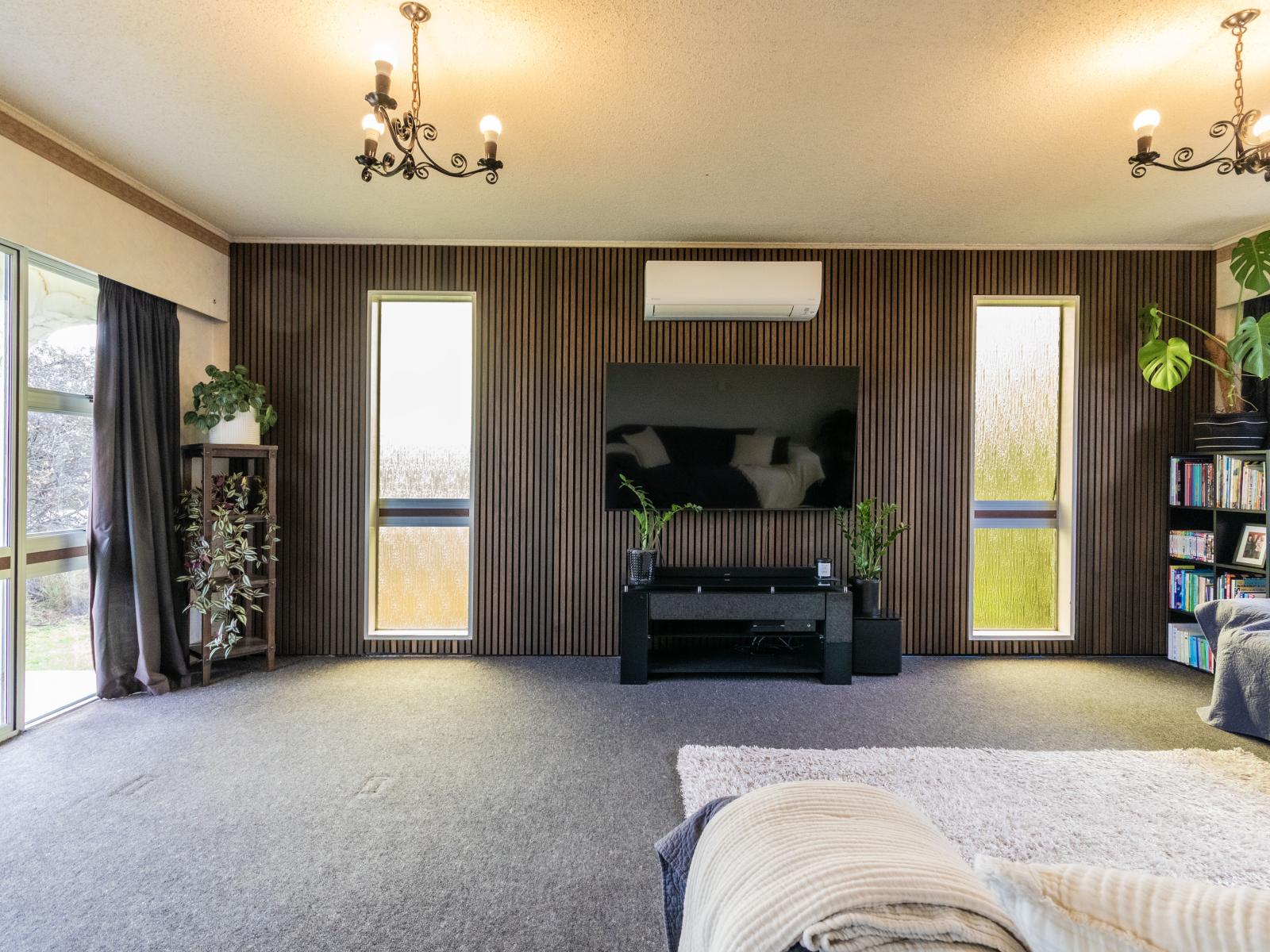 16 Kimberley Grove, Westbrook