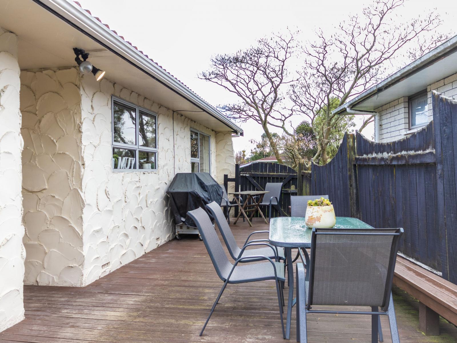 16 Kimberley Grove, Westbrook