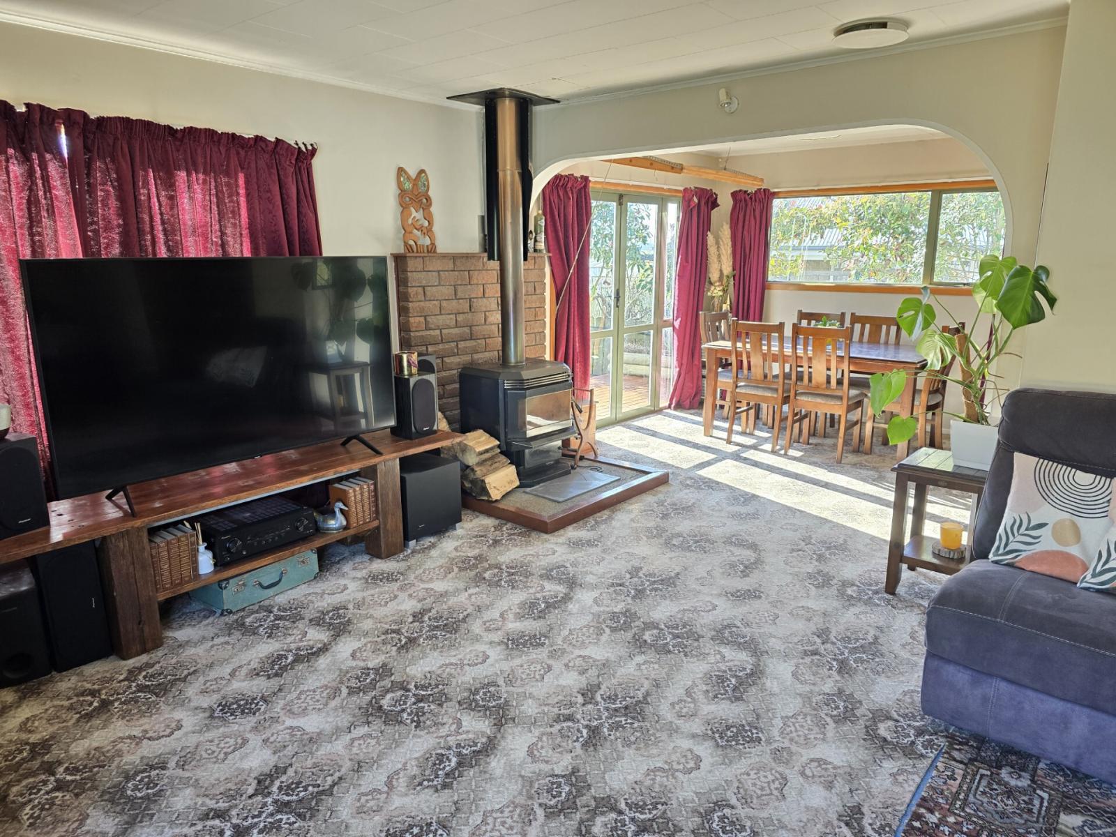 5 Parklane Place, Weston