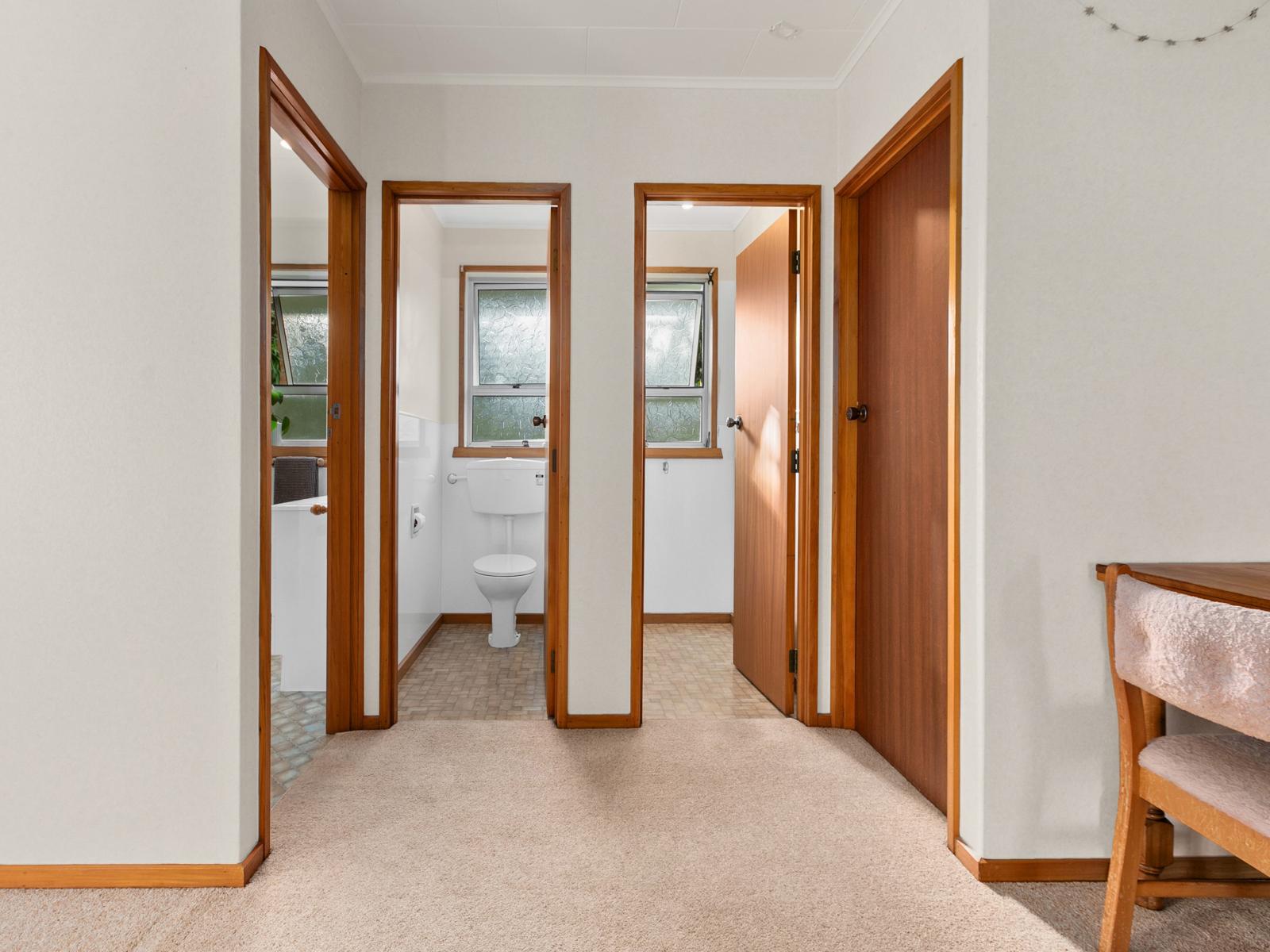 6 Domain Road, Waipawa