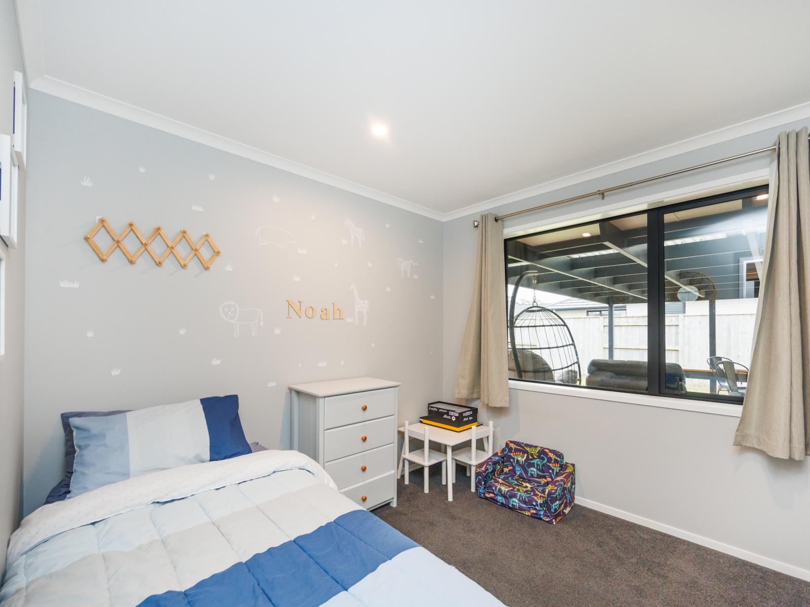 10 Pearl Grove, Ashhurst
