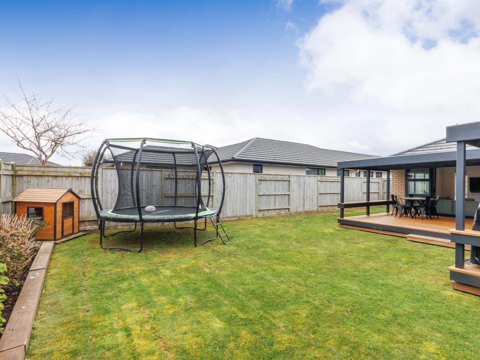 10 Pearl Grove, Ashhurst