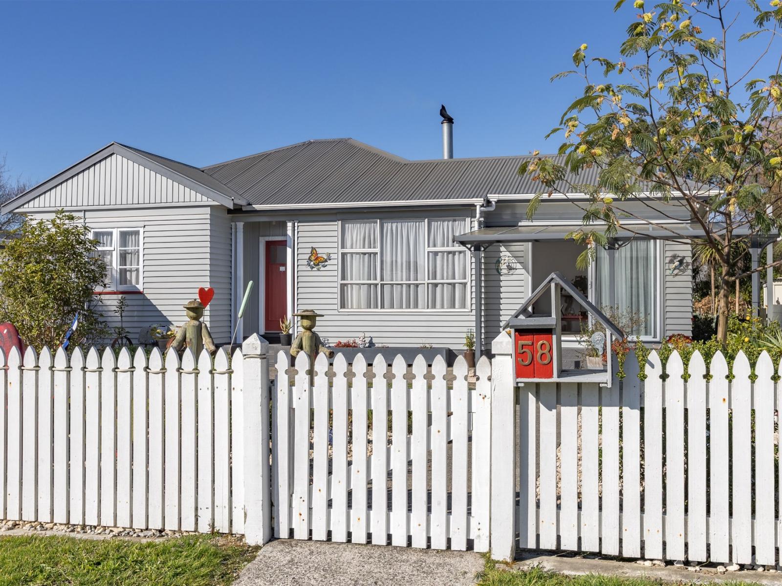 58 Wakefield, Westport