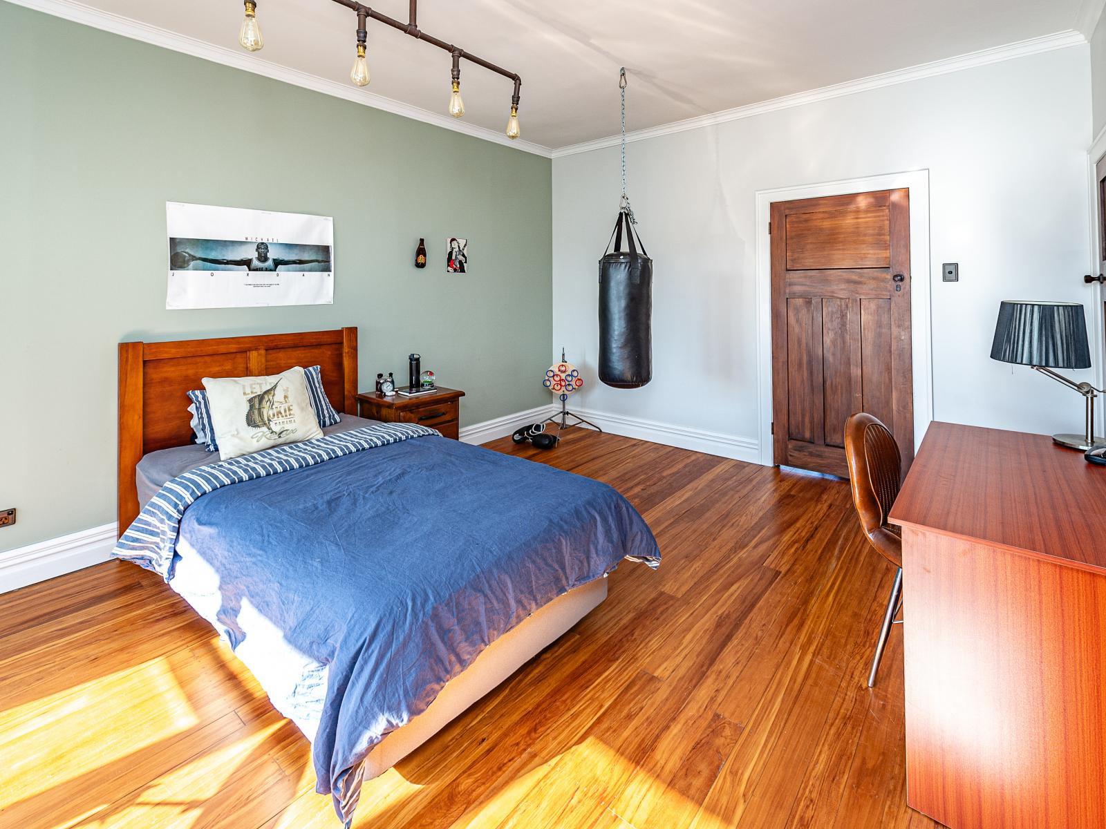 4 Kent Road, St Johns Hill