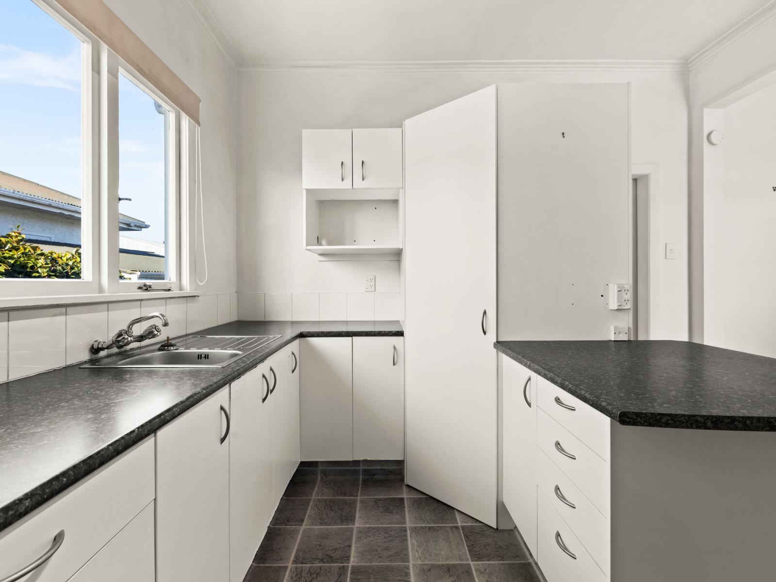 210 Mcleod Street, Camberley