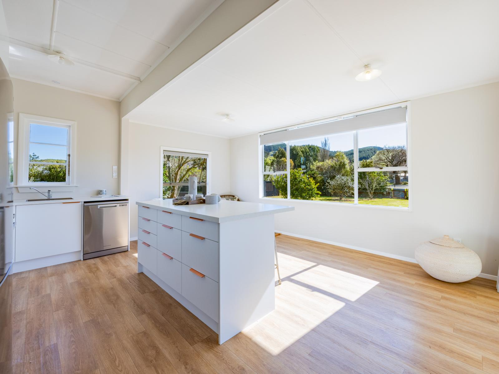 10 Keppel Street, Porangahau