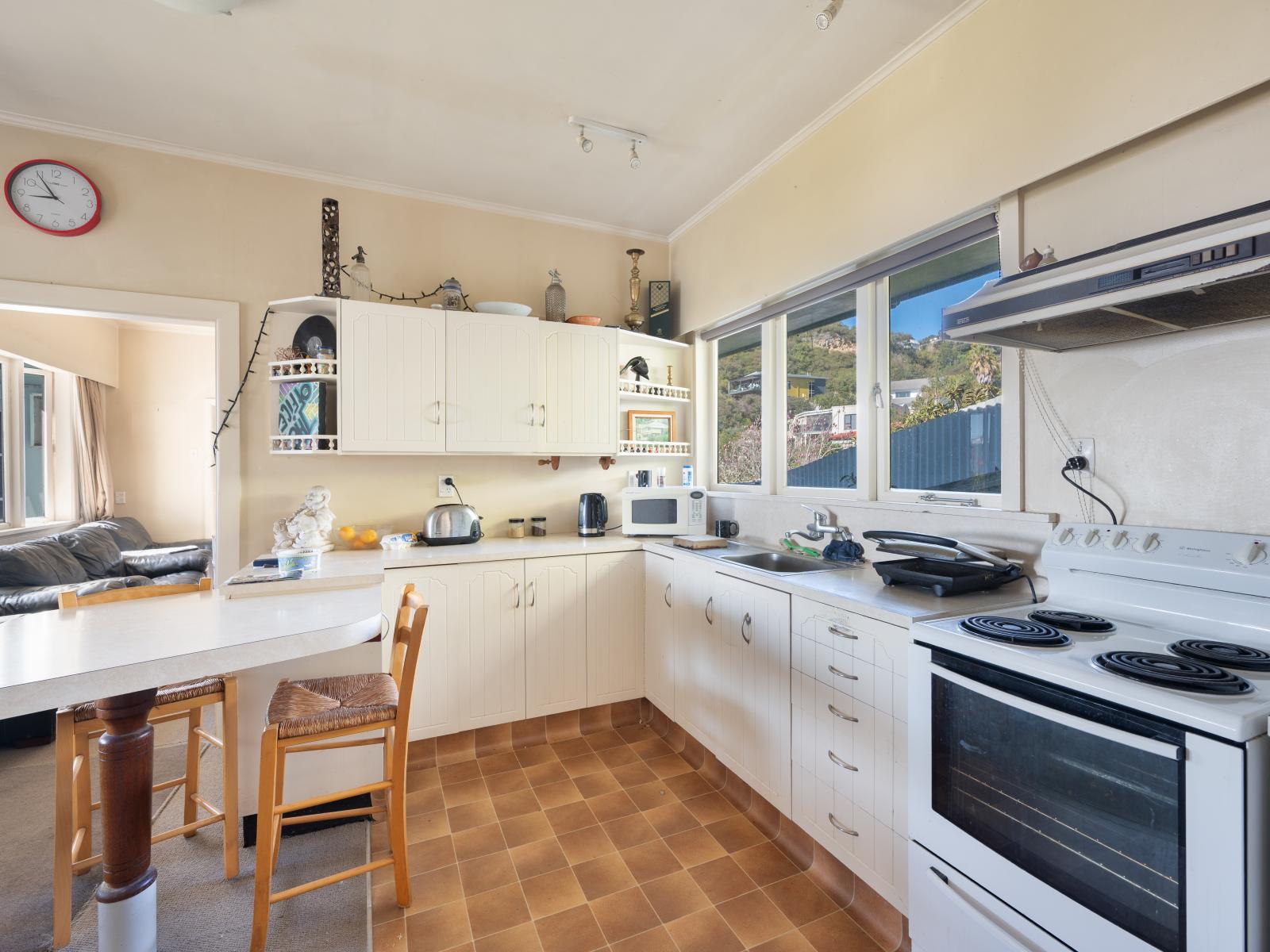 3 Hornsey Road, Bluff Hill