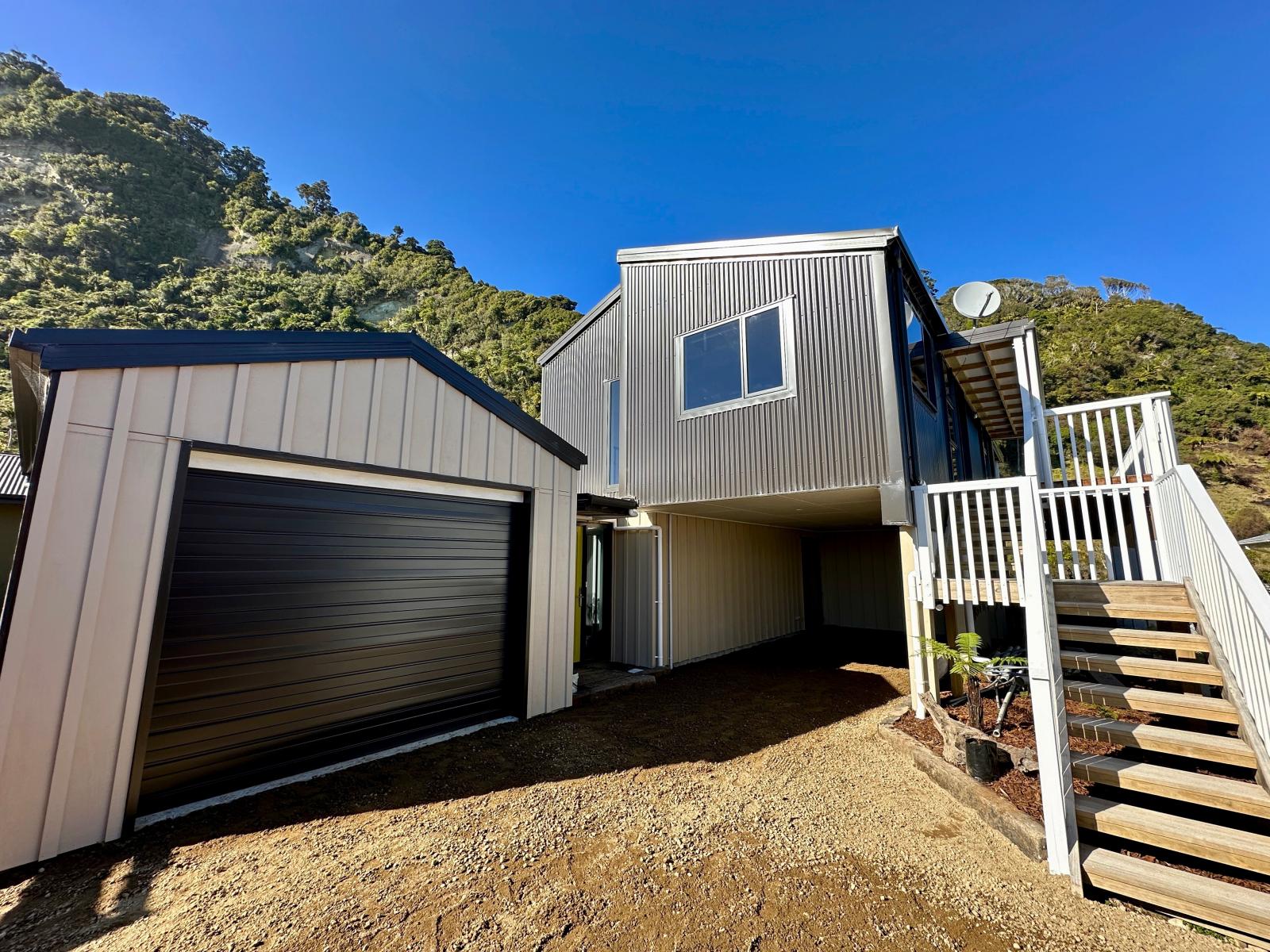 4 Horncastle Crescent, Little Wanganui