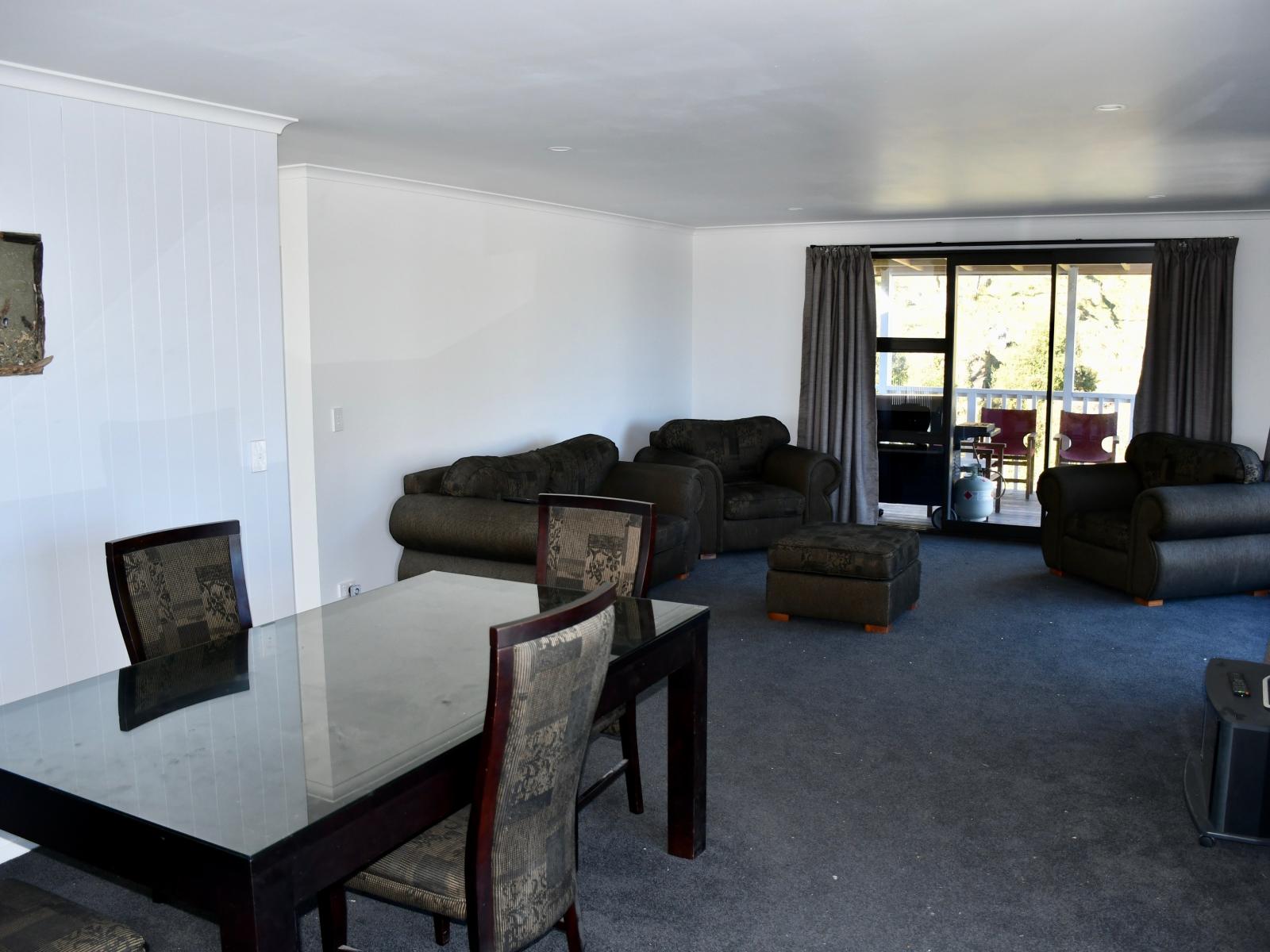 4 Horncastle Crescent, Little Wanganui